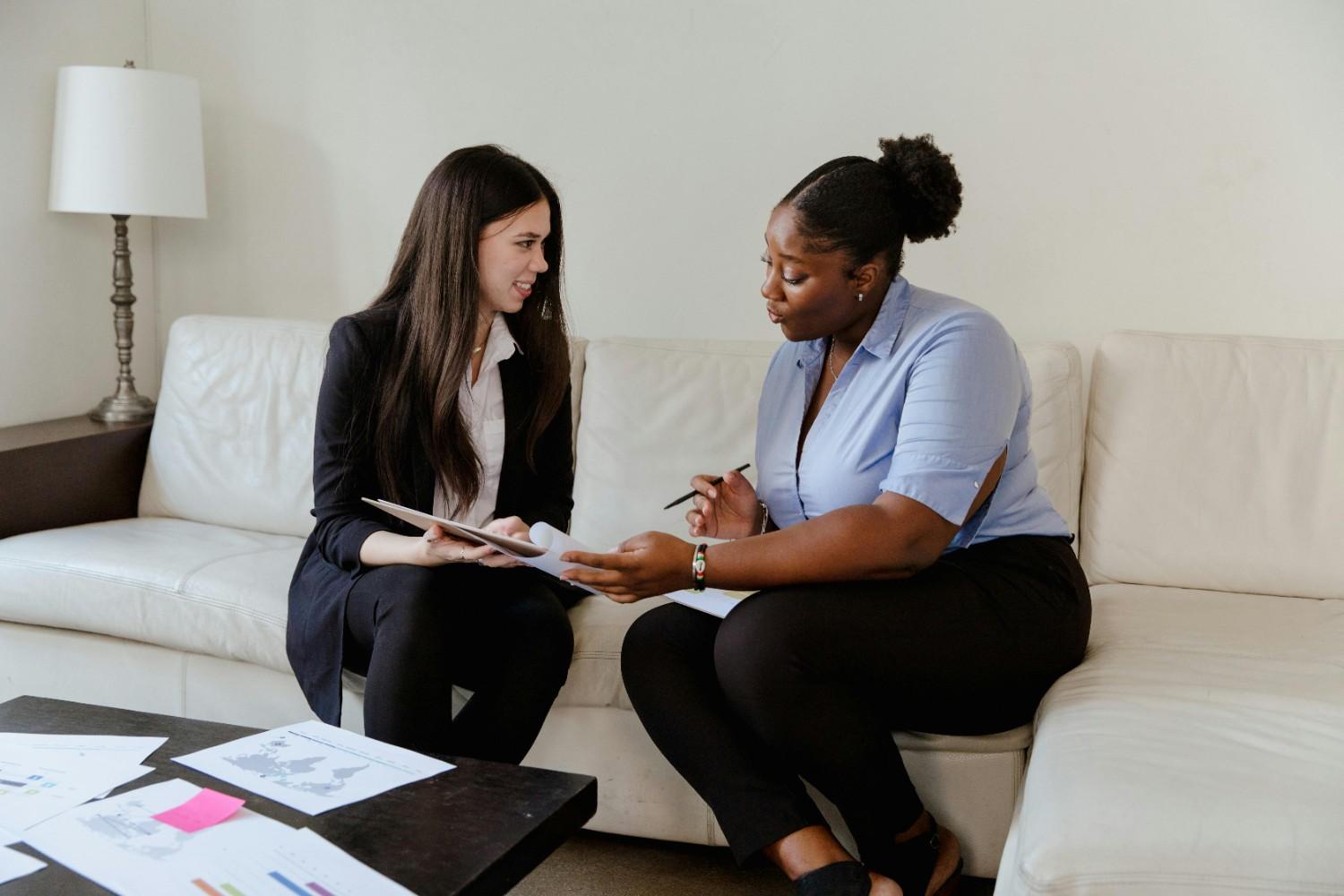 Read more about the article Crafting an Impressive Personal Statement: Tips from Real Admission Officers